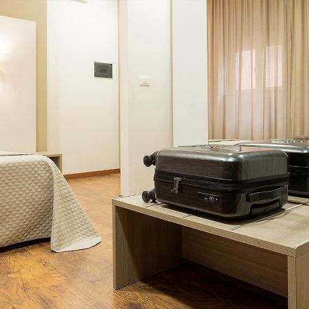 B&B Erifra Piccolo Hotel Cosenza Kültér fotó